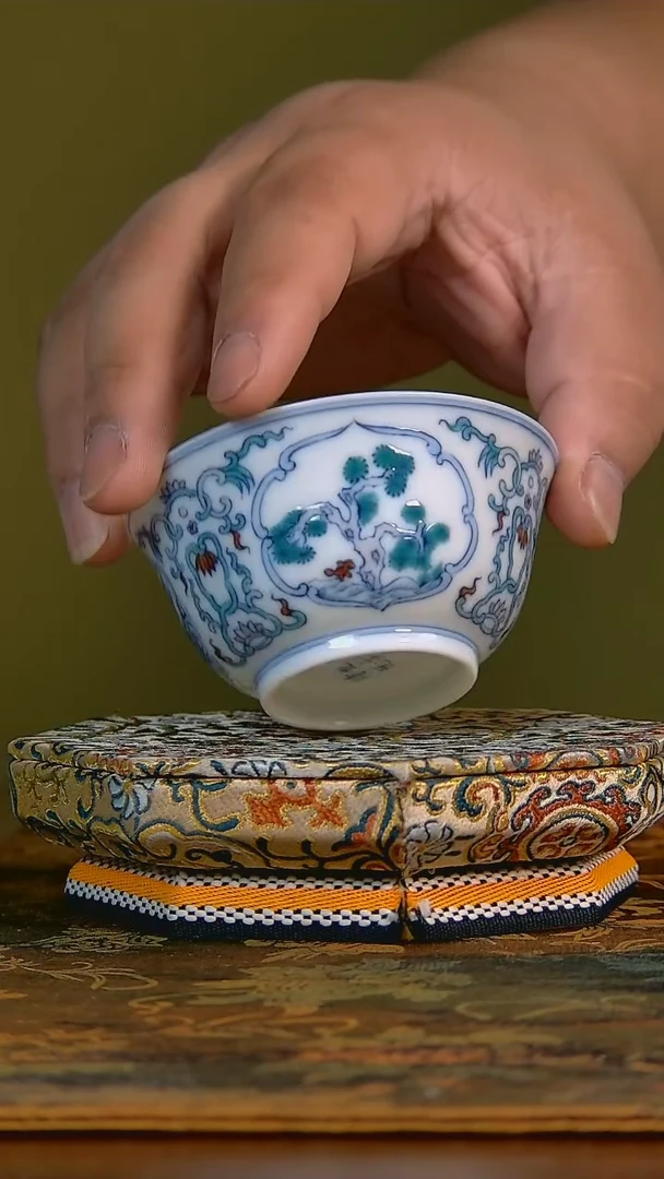 杯手工手绘杯杯很美丽