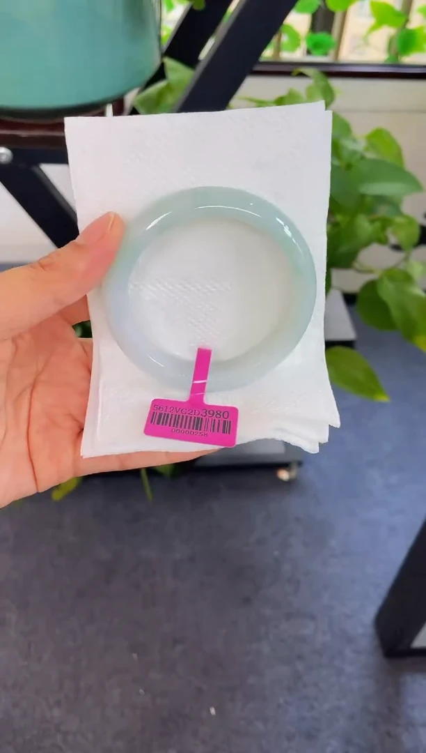 翡翠手镯未镶嵌201手镯56.8