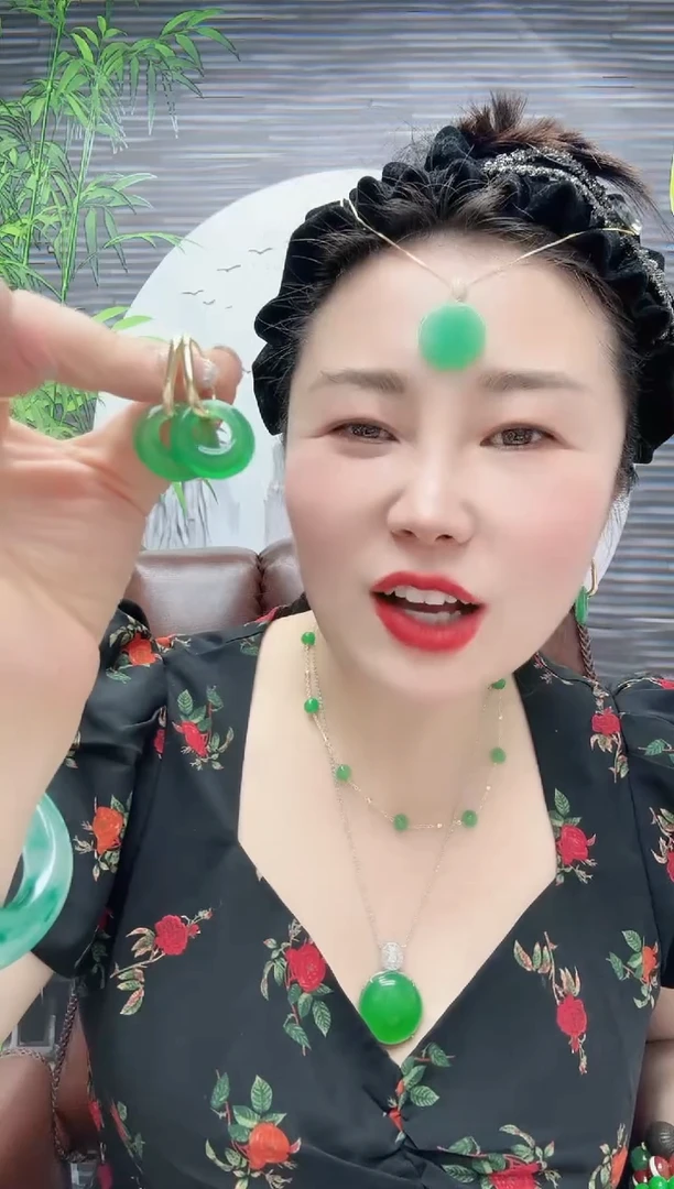 私人订制环环相扣耳环