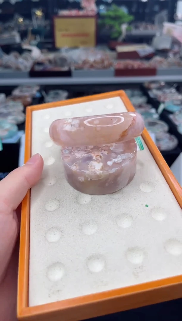 【闪购商品】石英质玉手镯未镶嵌59圈口（不退不换）1600172