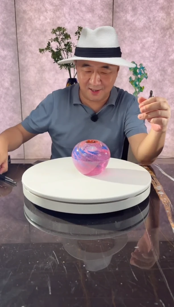 摆件金红粉圆形香薰瓶