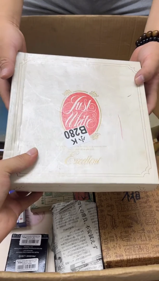 瓷片伊*.280 伊菲. 伊菲.