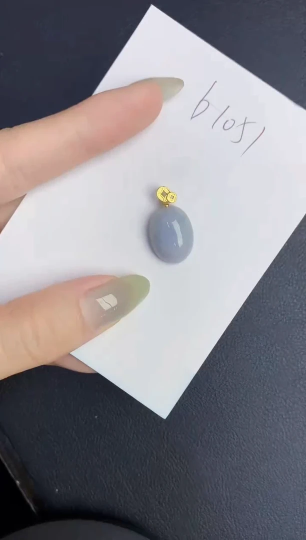 翡翠未镶嵌颈饰缅甸天然翡翠A货