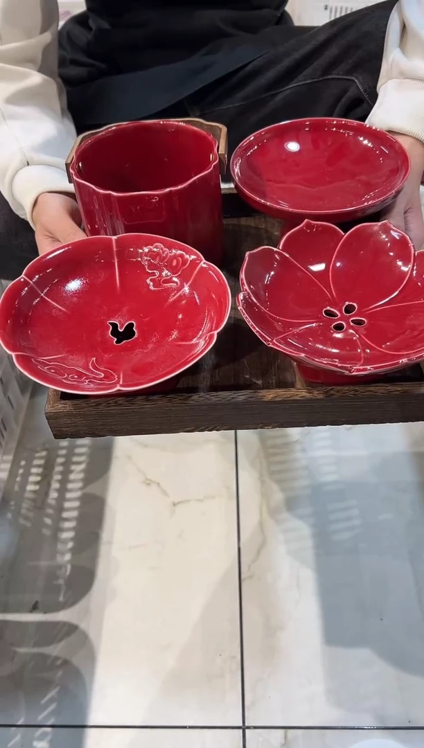 微瑕商品 介意勿拍 带托盘