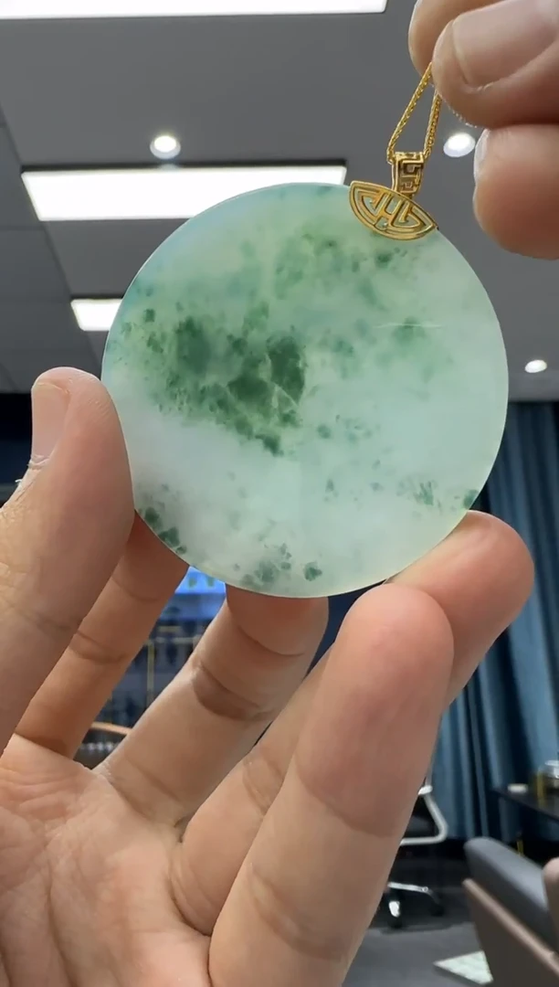 颈饰18K金镶嵌翡翠天然翡翠A货孤品一件