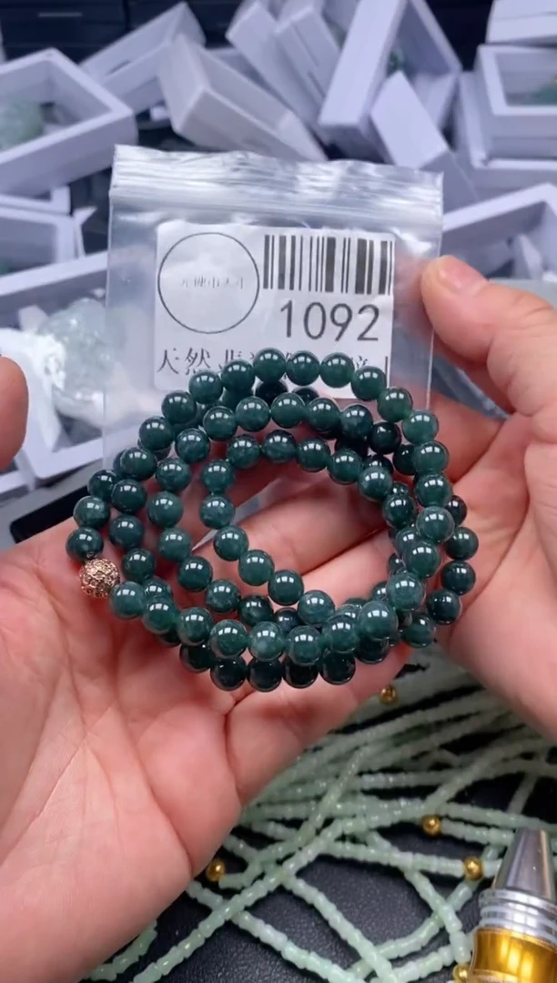 吊坠(不含链)未镶嵌翡翠1092