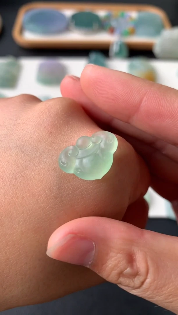 未镶嵌定制翡翠热*翡翠