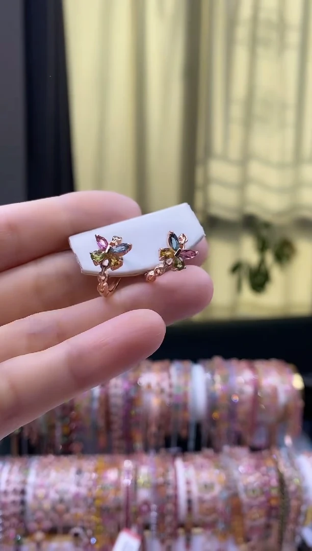 【闪购商品】碧玺耳扣银S925镶嵌34354354354354