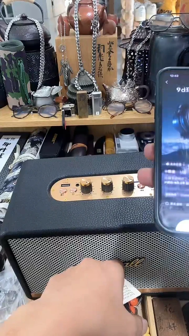 瓷片闪购商品  如图所示