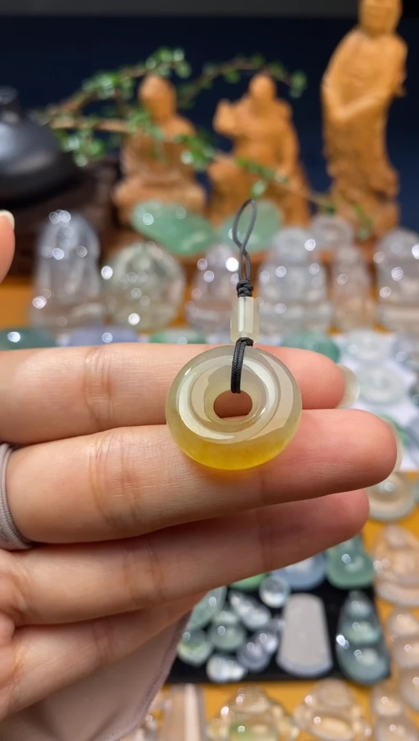 吊坠(不含链)未镶嵌翡翠平安扣