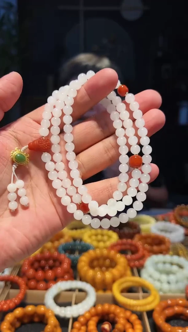 手串未镶嵌和田玉7+108多圈