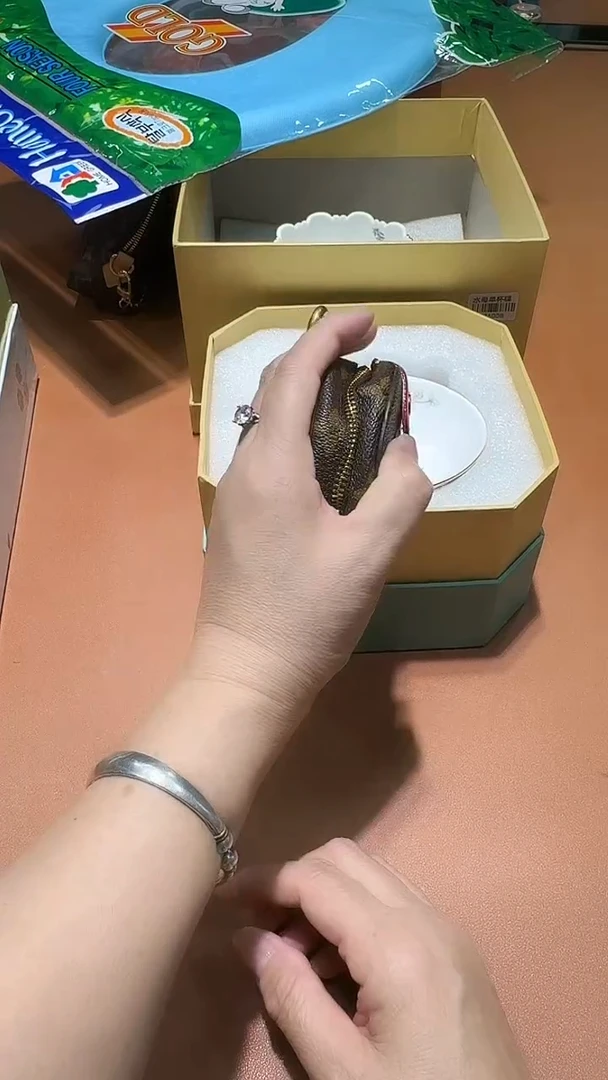 瓷片全场正品,一件不留@@1