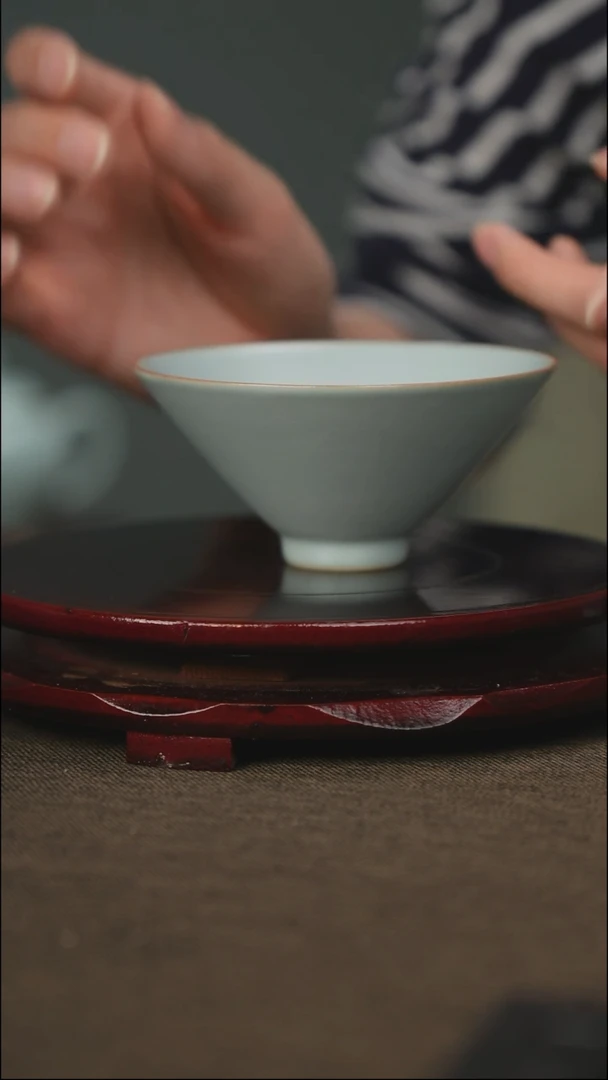 微微瑕 大斗笠 无底款