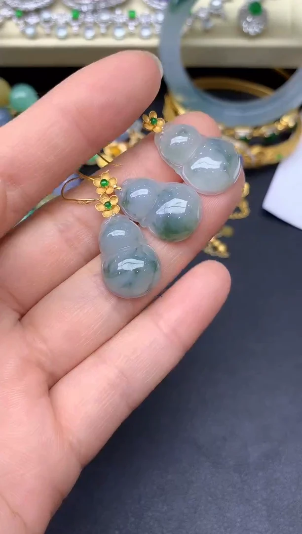 颈饰18K金镶嵌翡翠174-雪姐翡翠天天见