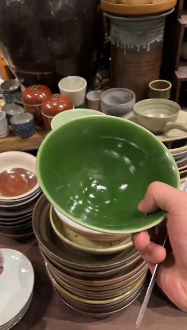 【闪购商品】瓷片673 微瑕绿斗笠米饭碗1个