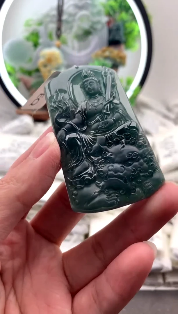 【闪购商品】翡翠颈饰未镶嵌文殊