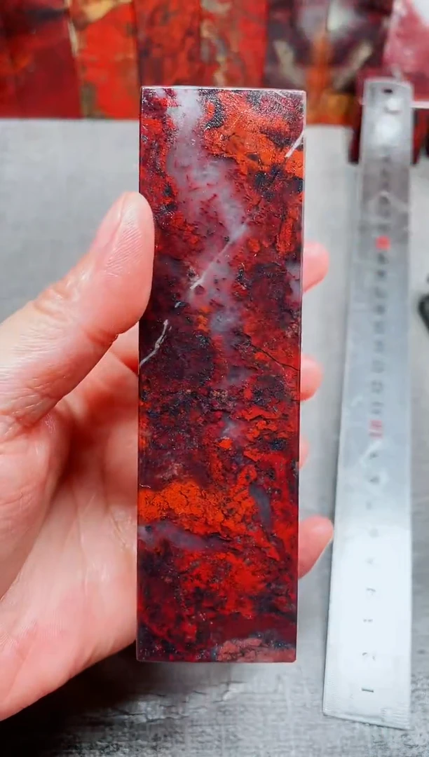 玉桂林鸡血玉素章3.5玉化红白30