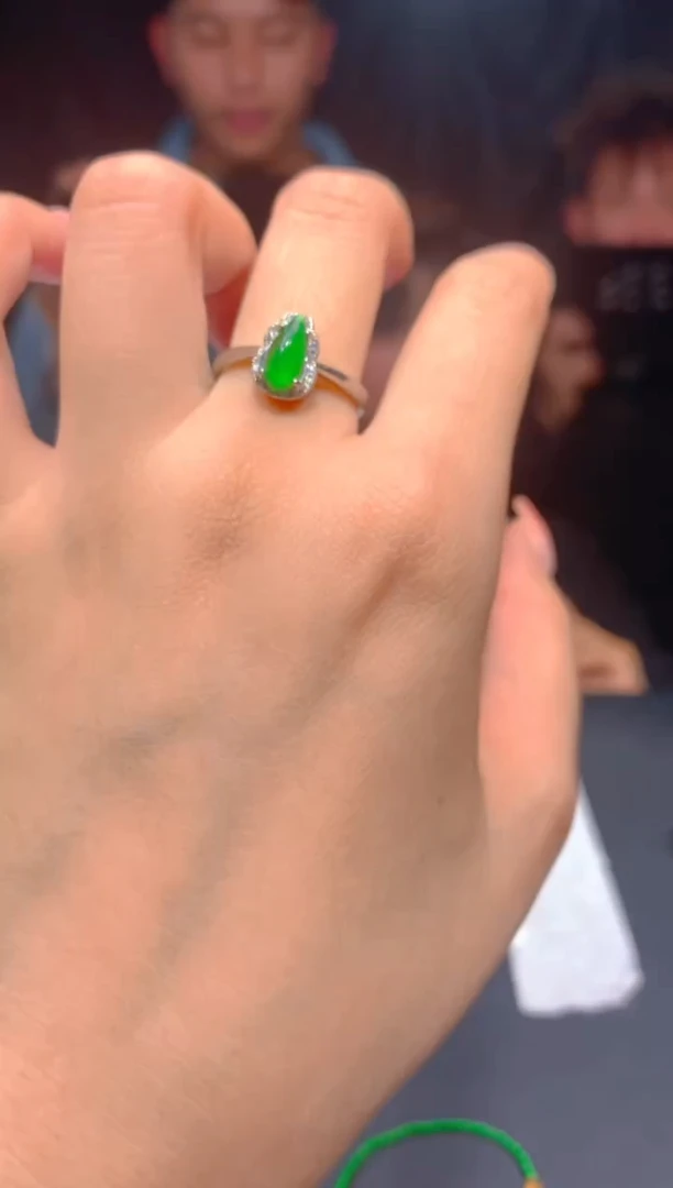 【闪购商品】定制翡翠未镶嵌21多样性发货（发其一）