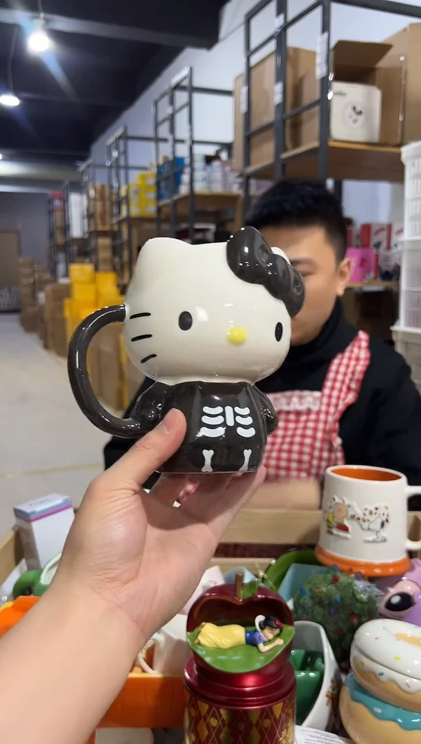 【闪购商品】杯陶瓷灰色kt全身杯