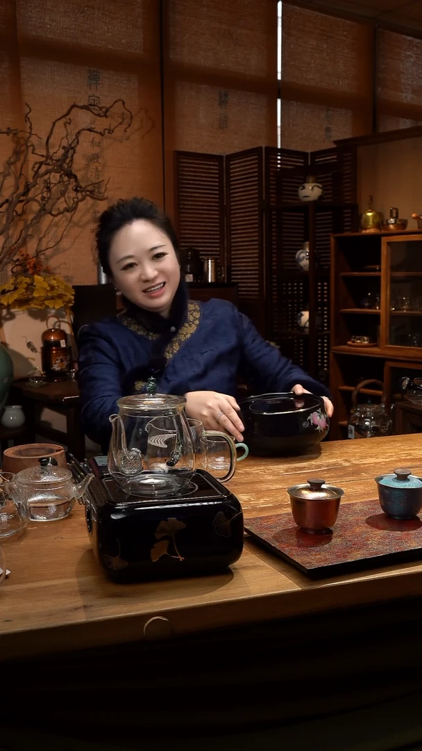 【闪购商品】莺歌烧/四方银杏黑底