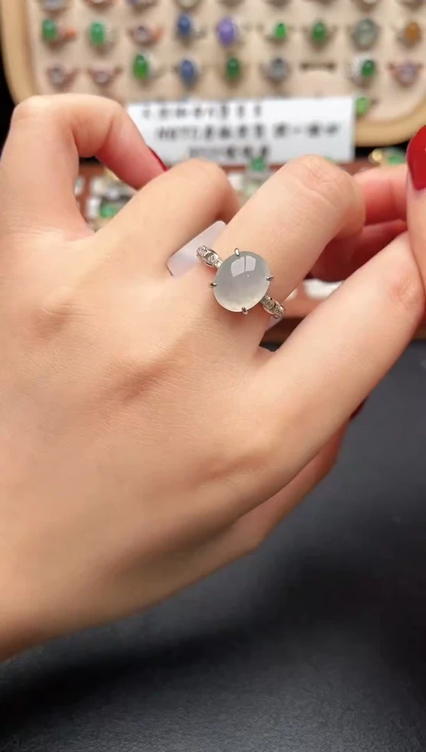 银S925镶嵌戒指翡翠一物一证一礼盒