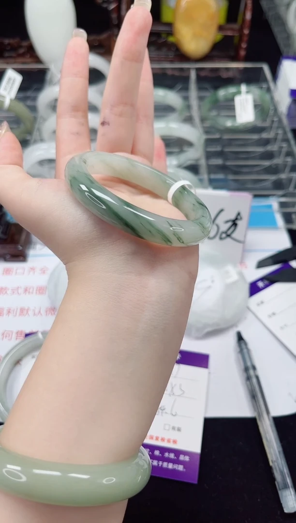未镶嵌手镯石英质玉177-53/54