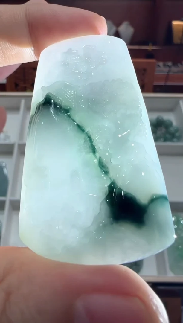 翡翠挂件未镶嵌A货翡翠多样性孤品