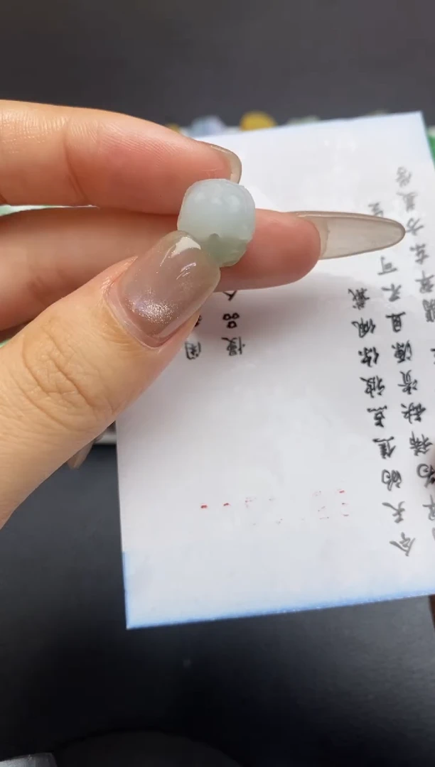 未镶嵌定制翡翠翡翠毛货~