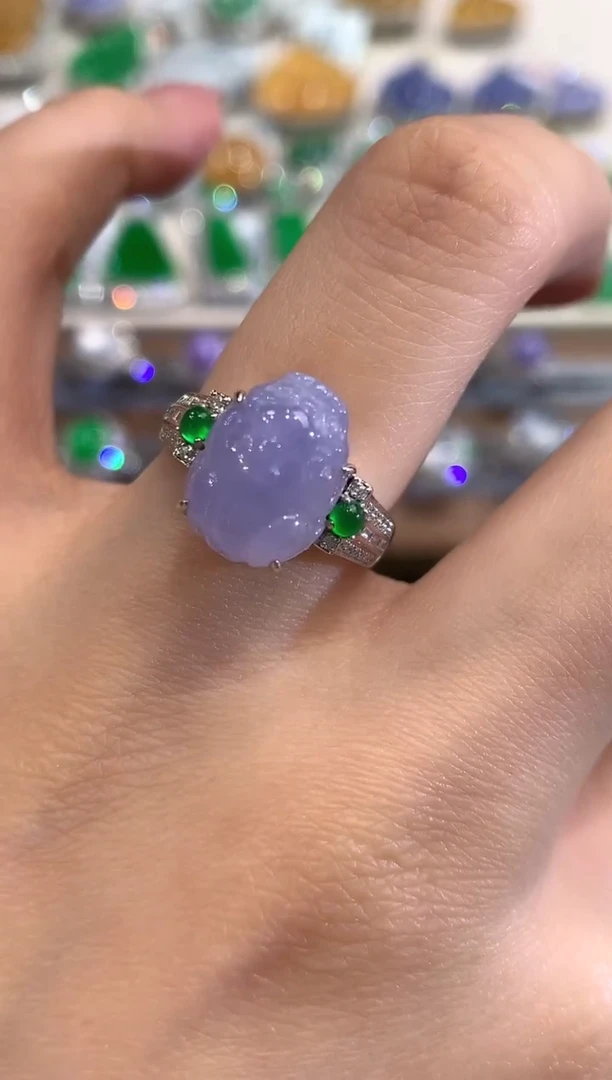 18K金镶嵌戒指翡翠a83紫货有色差