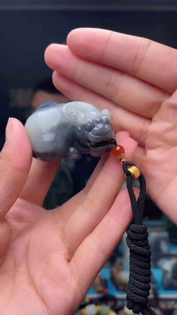 未镶嵌和田玉挂件1