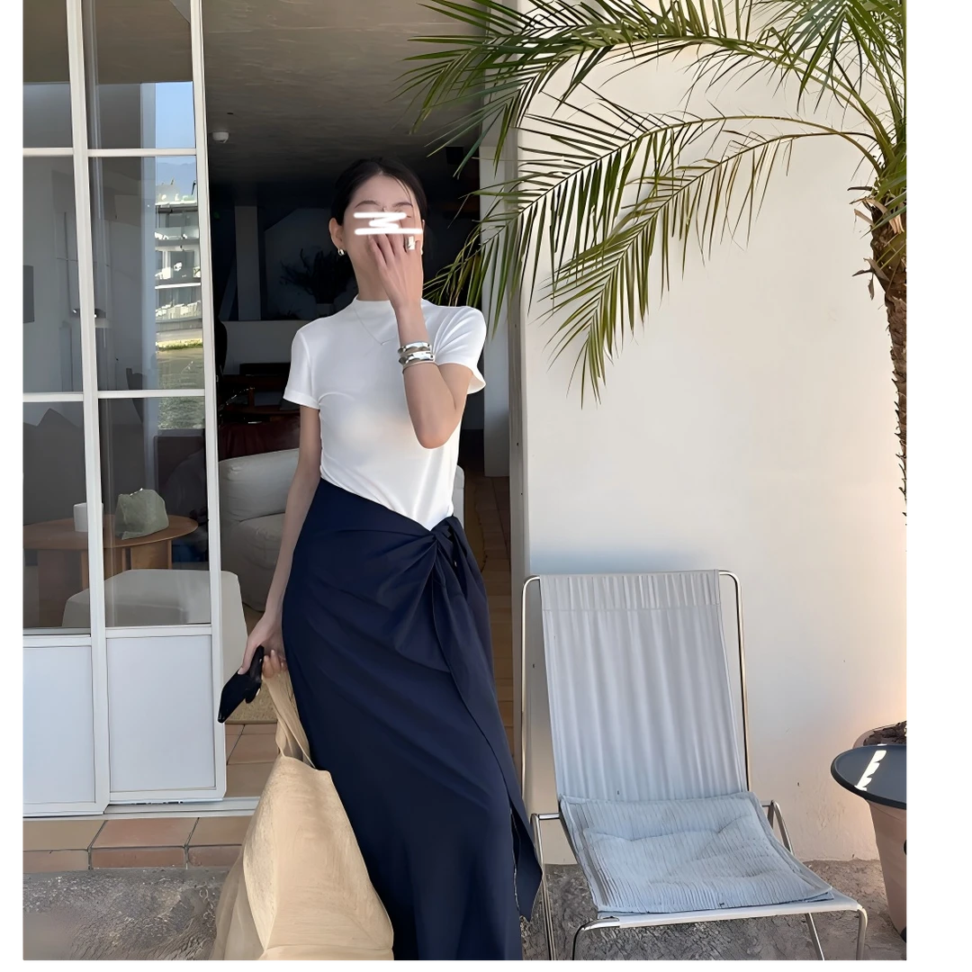 极简风高级感早秋入秋穿搭套装短袖T恤上衣女装秋季半身裙两件套