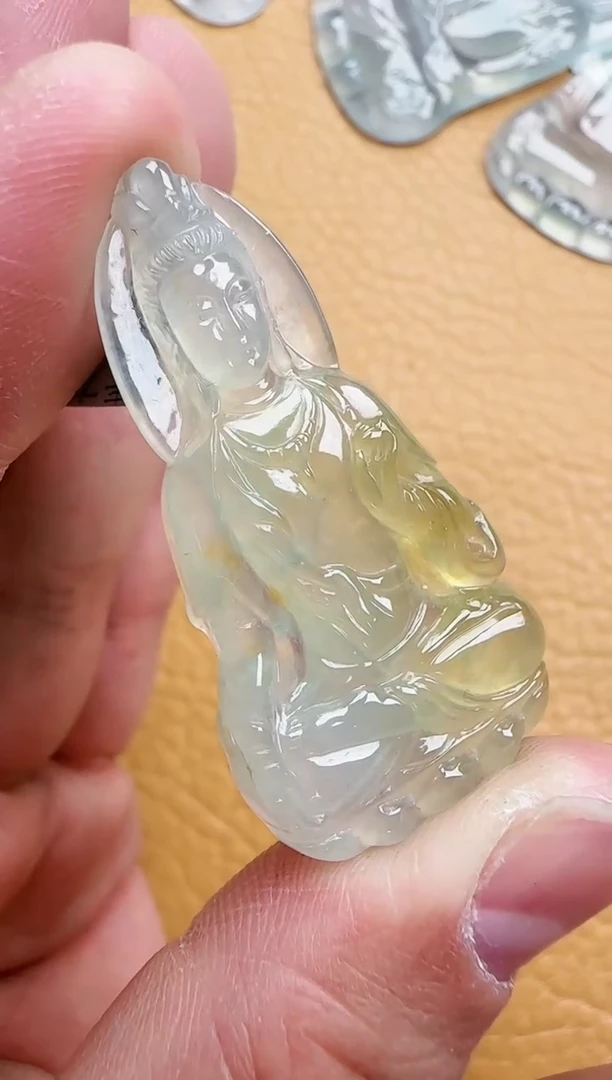 【闪购商品】翡翠颈饰未镶嵌缅甸天然翡翠