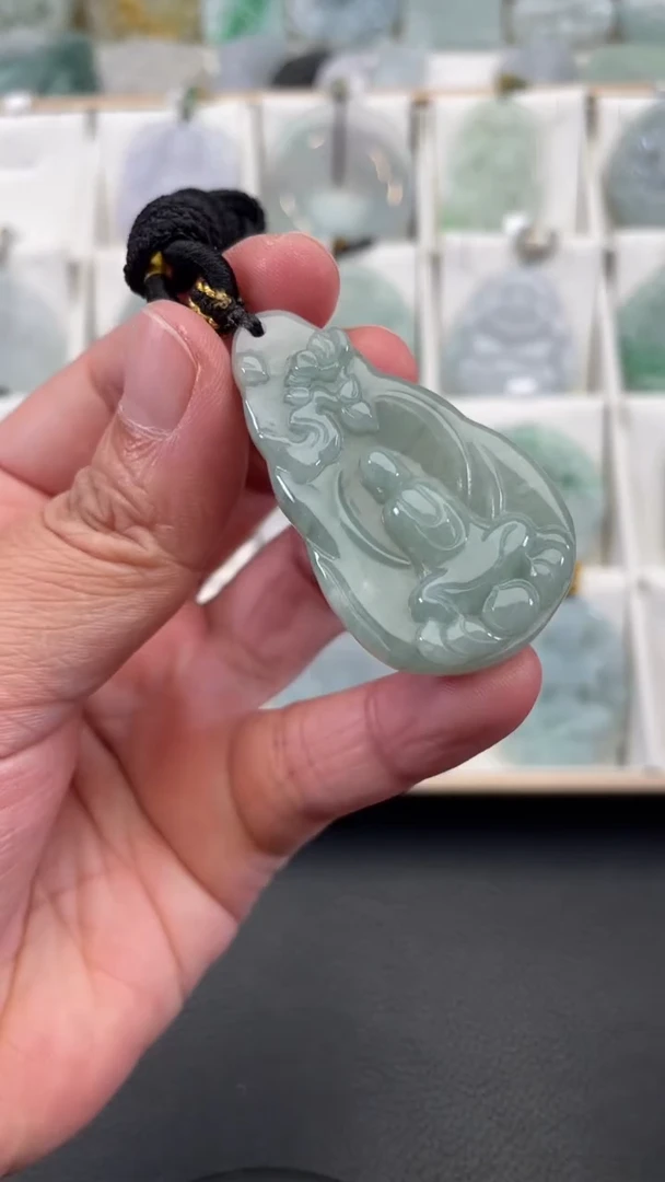 颈饰未镶嵌翡翠天然缅甸翡翠A货205
