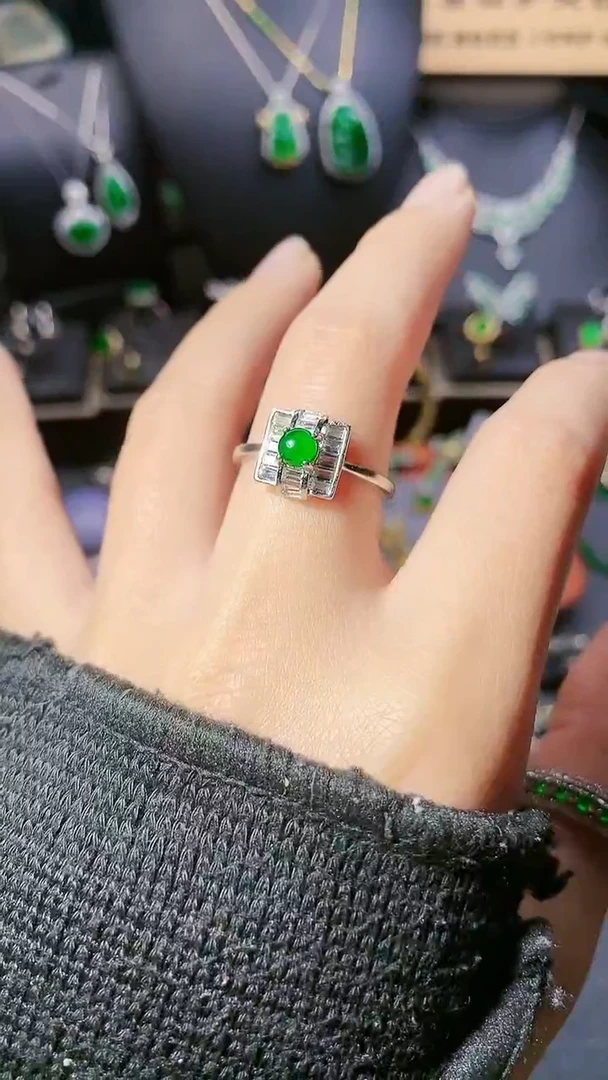 【闪购商品】翡翠戒指银S925镶嵌戒指