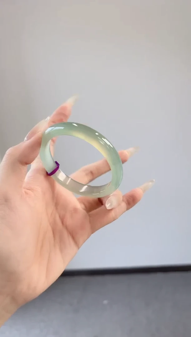 玛瑙/玉髓手镯未镶嵌54-55圈