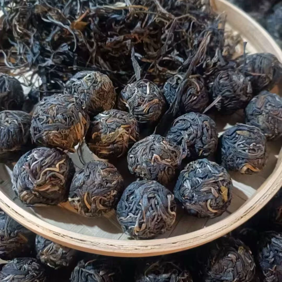 普洱生茶  保塘老寨龙珠  1颗