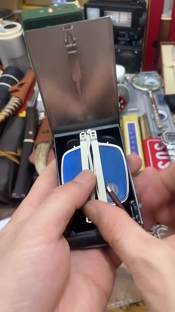 瓷片闪购商品 如图所示