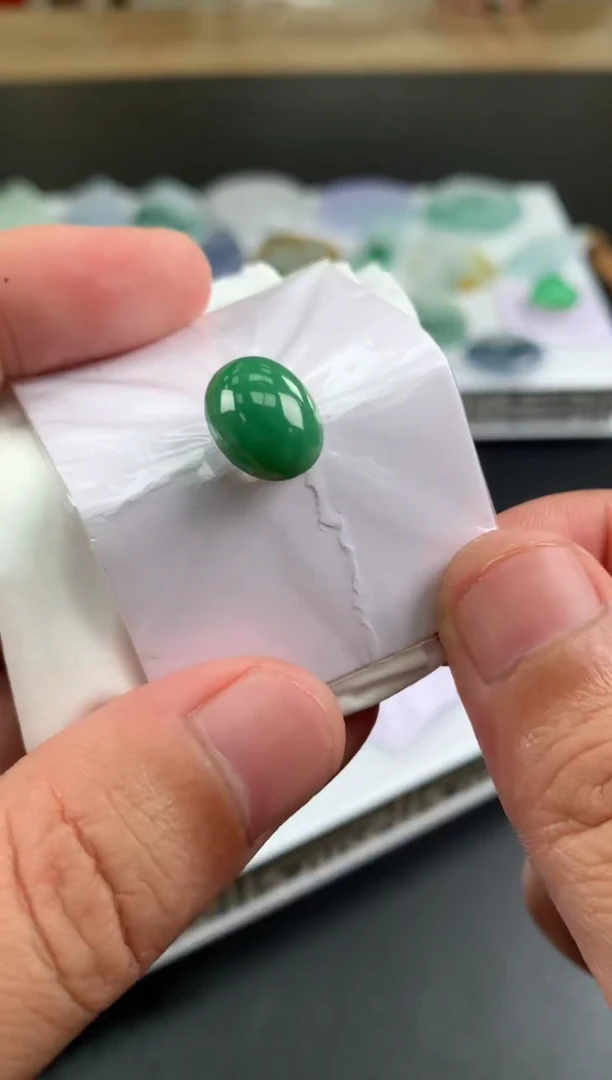 【闪购商品】定制翡翠未镶嵌多样性发一件