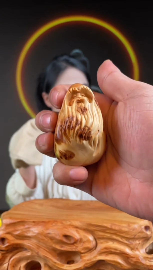 柏木（崖柏）手工摆件,先抢先得! 编号:376