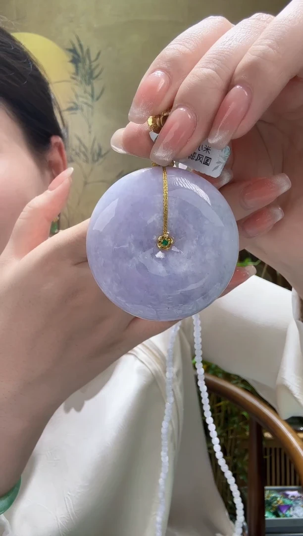 翡翠未镶嵌颈饰吊坠