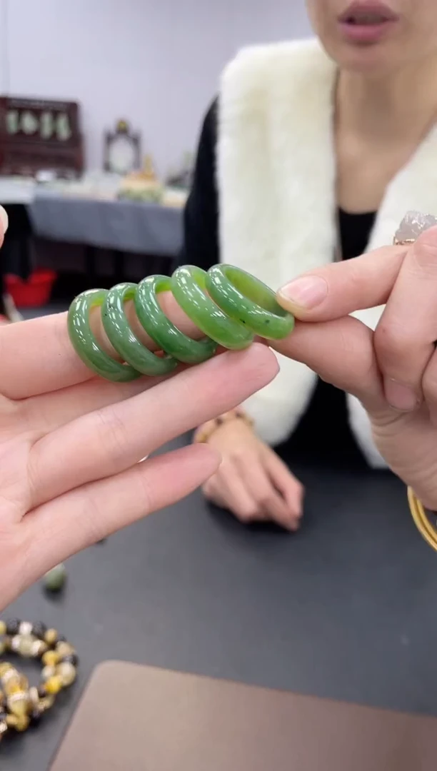 【闪购商品】和田玉戒圈未镶嵌多样性拍一发一碧玉