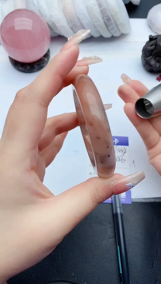 【闪购商品】石英质玉手镯未镶嵌F438+55/56