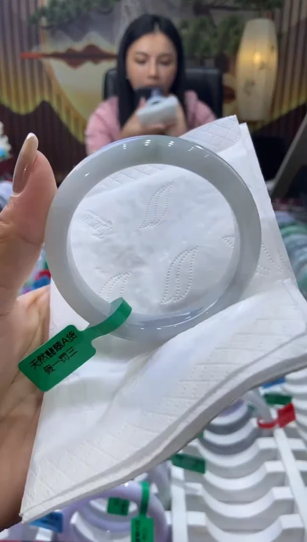 未镶嵌手镯翡翠00004517