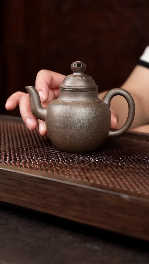 茶壶紫砂岩中泥大执