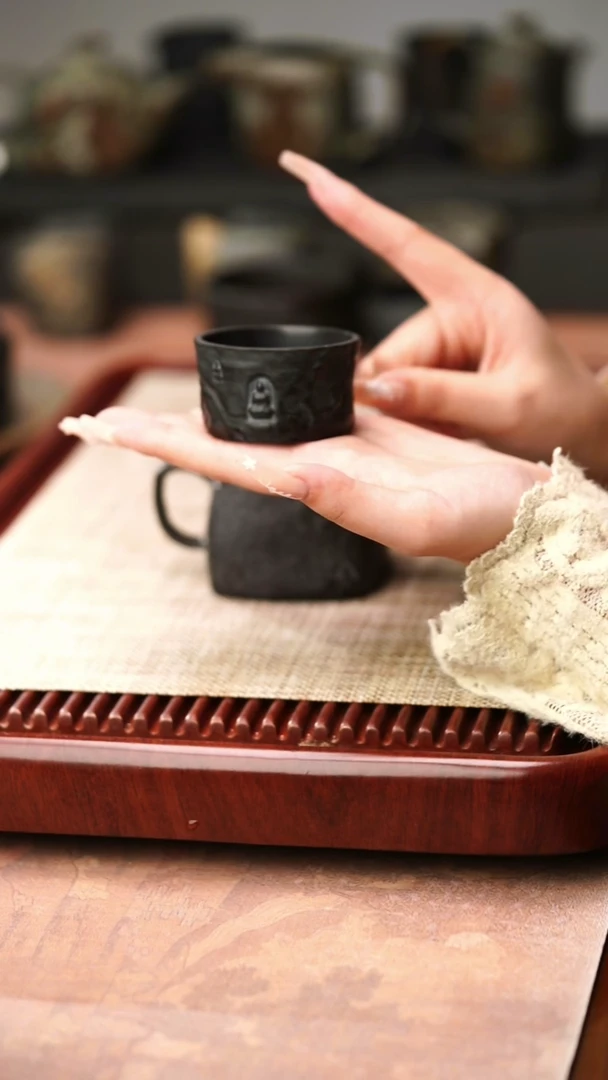 归玉堂冰碛岩重工雕刻敦煌杯