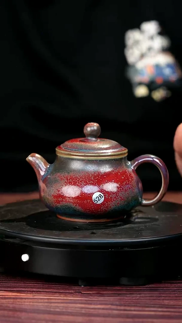 528#白露伟一级品原矿钧瓷容天壶