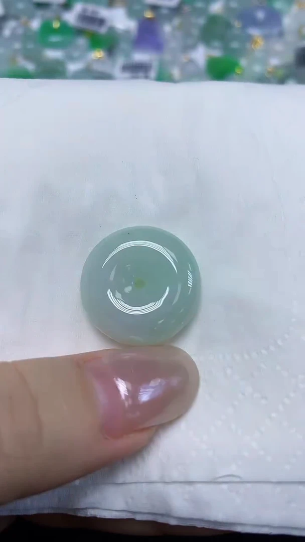 翡翠未镶嵌颈饰天然缅甸翡翠A货