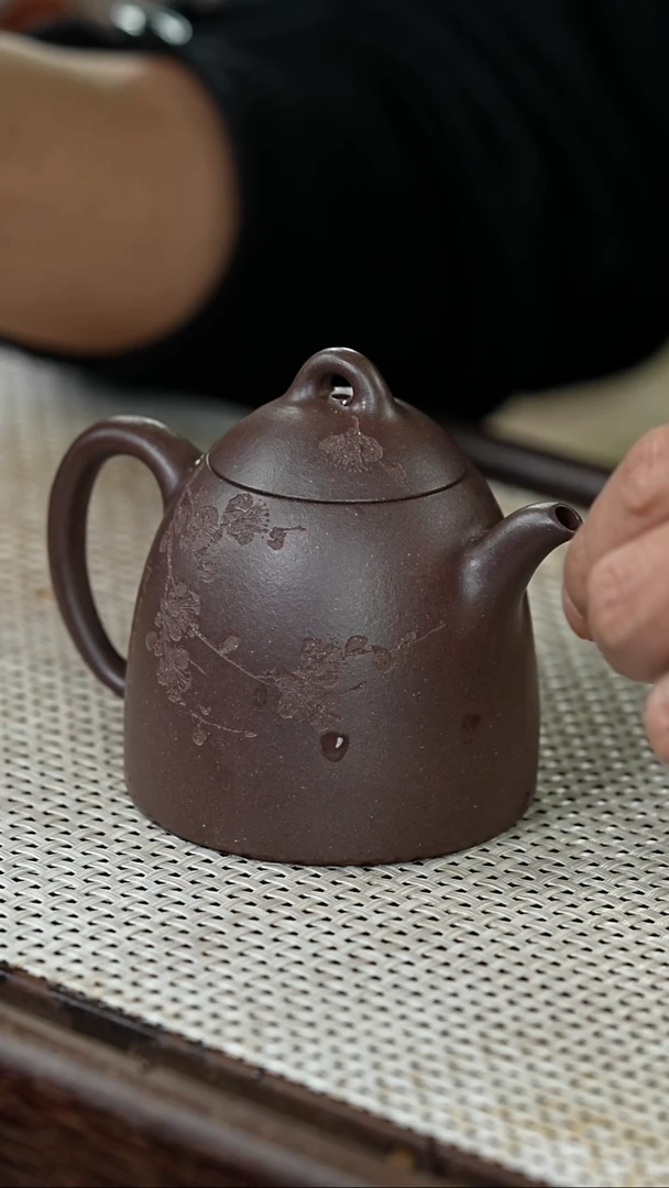 【闪购商品】紫砂茶壶@@EF15865金秀芳秦权刻绘