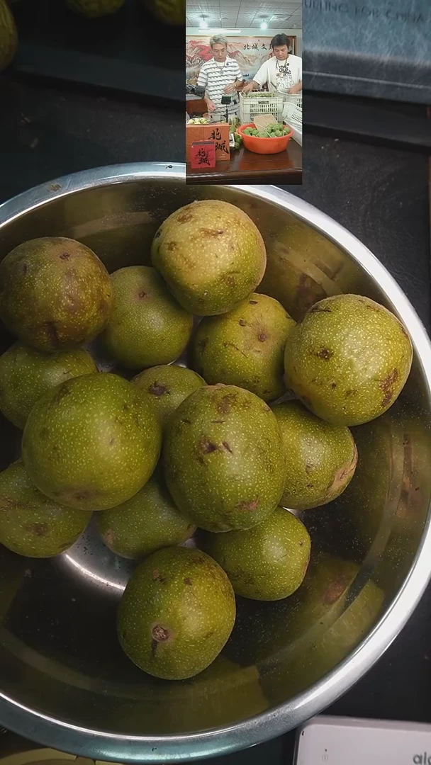 文玩核桃把件青皮盘山15个（售出不退不换）