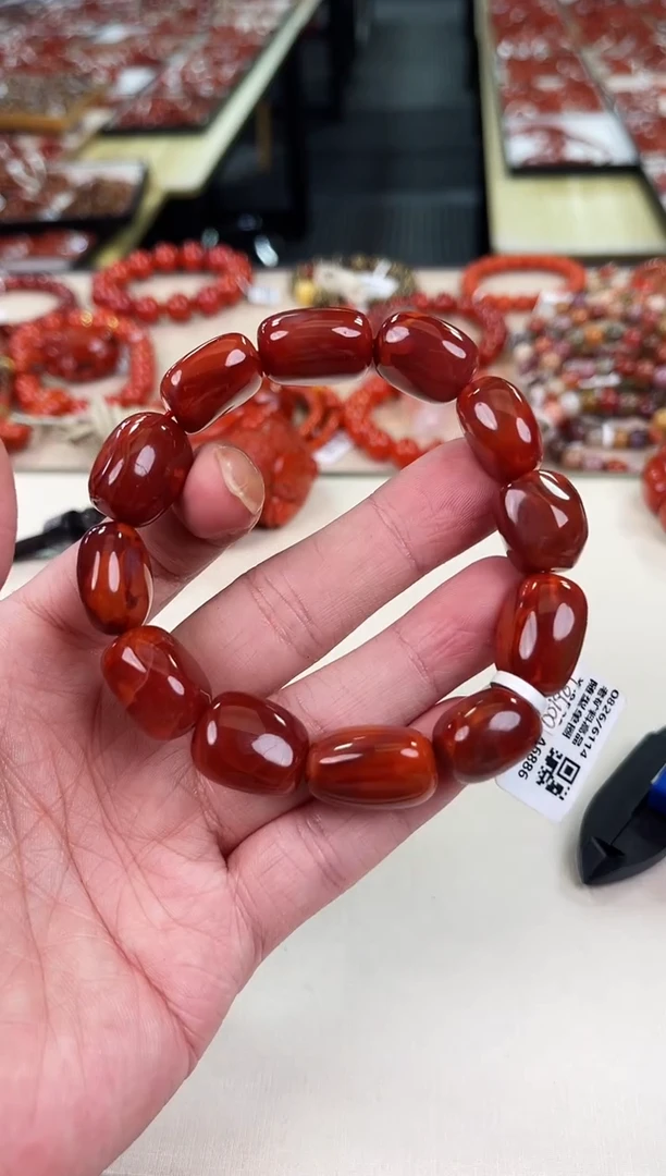 未镶嵌瓦西随型手串南红玛瑙一个/条